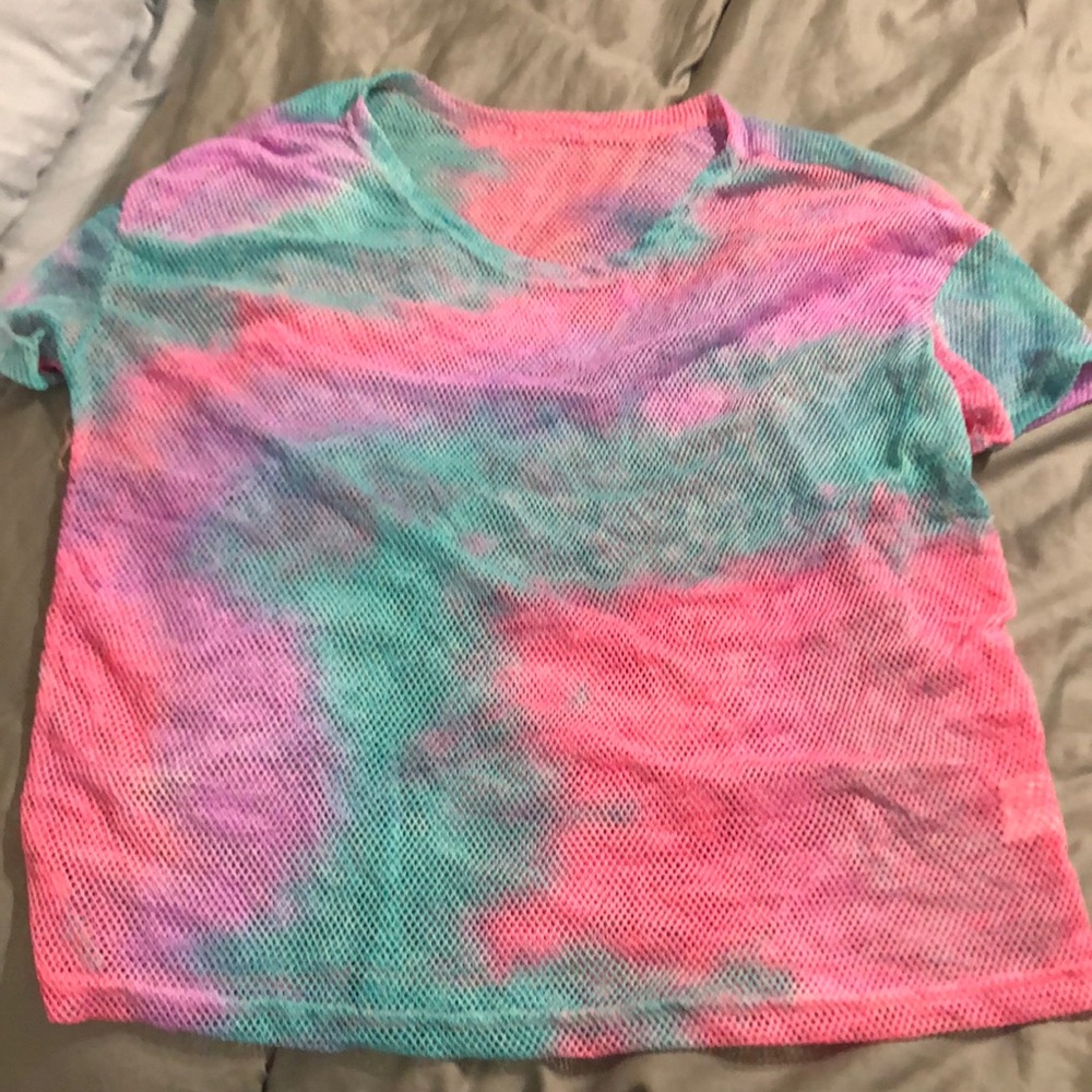 Women’s mesh top